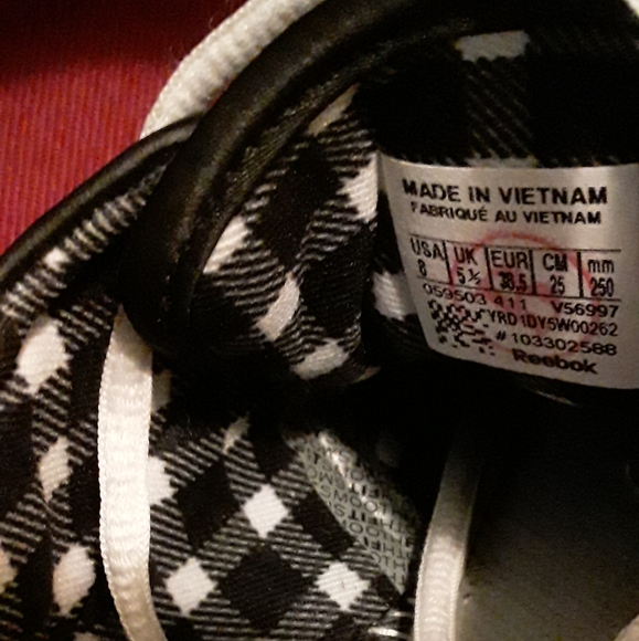 Reebok Easy Tone Exercise Shoes - Picture 5 of 14